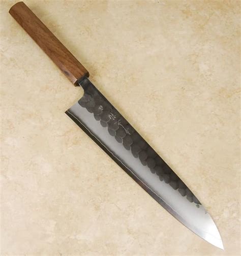 It bridges the gap between stainless ease of care and white steel&x27;s ability to take and keep an acute edge. . Konosuke knives
